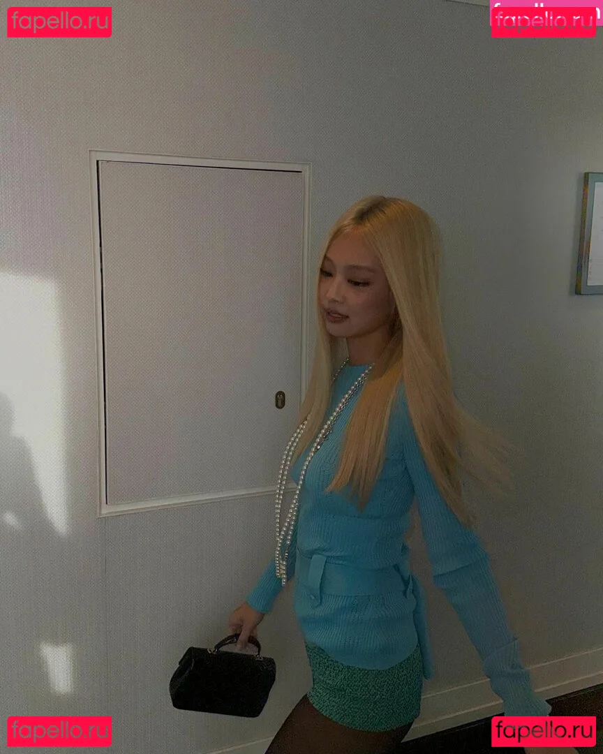 Jennie | BLΛƆKPIИK Onlyfans Photo Gallery 