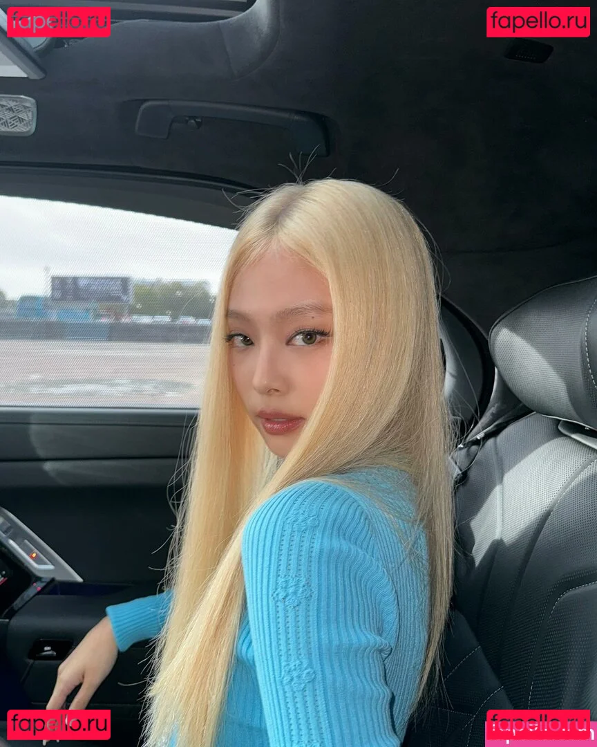 Jennie | BLΛƆKPIИK Onlyfans Photo Gallery 