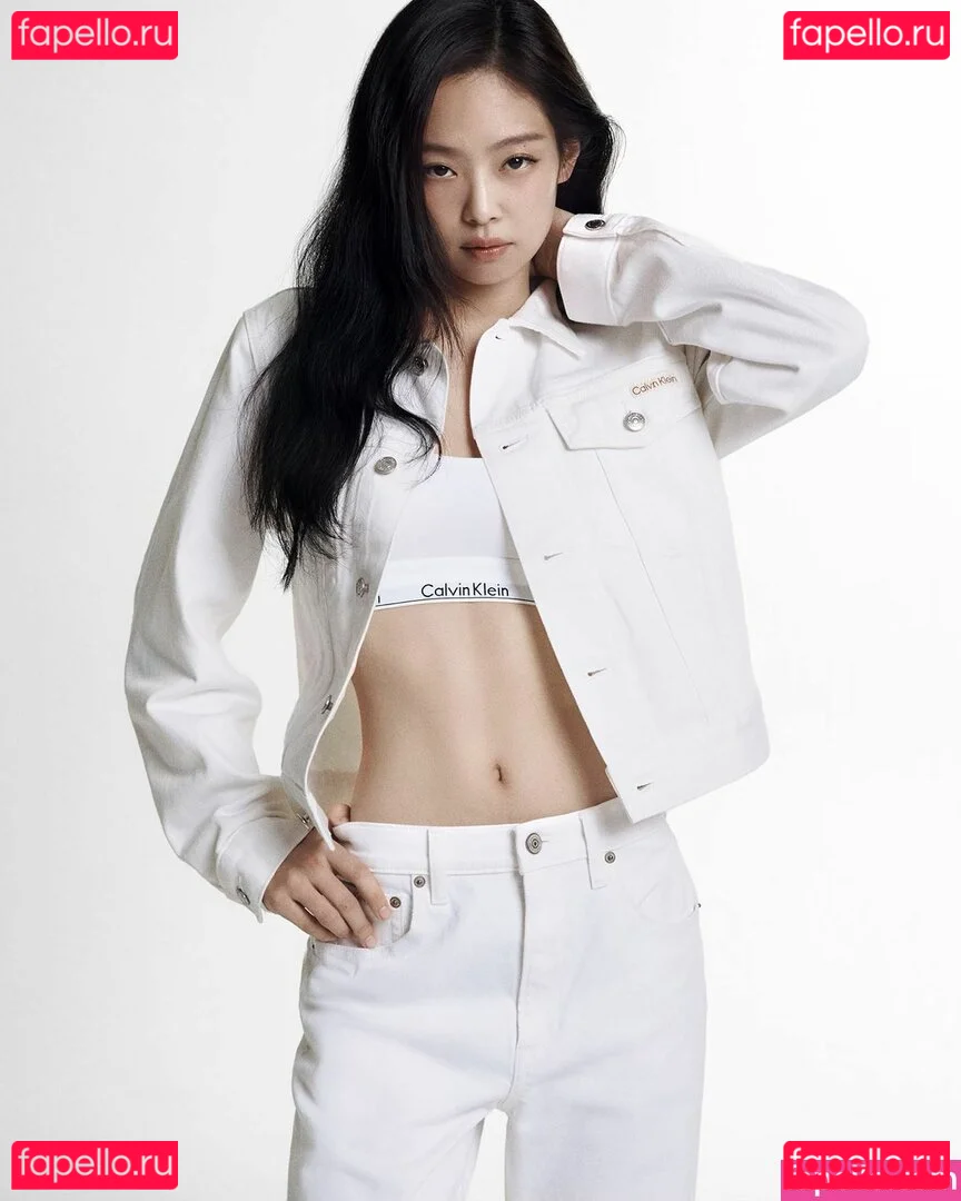 Jennie | BLΛƆKPIИK Onlyfans Photo Gallery 