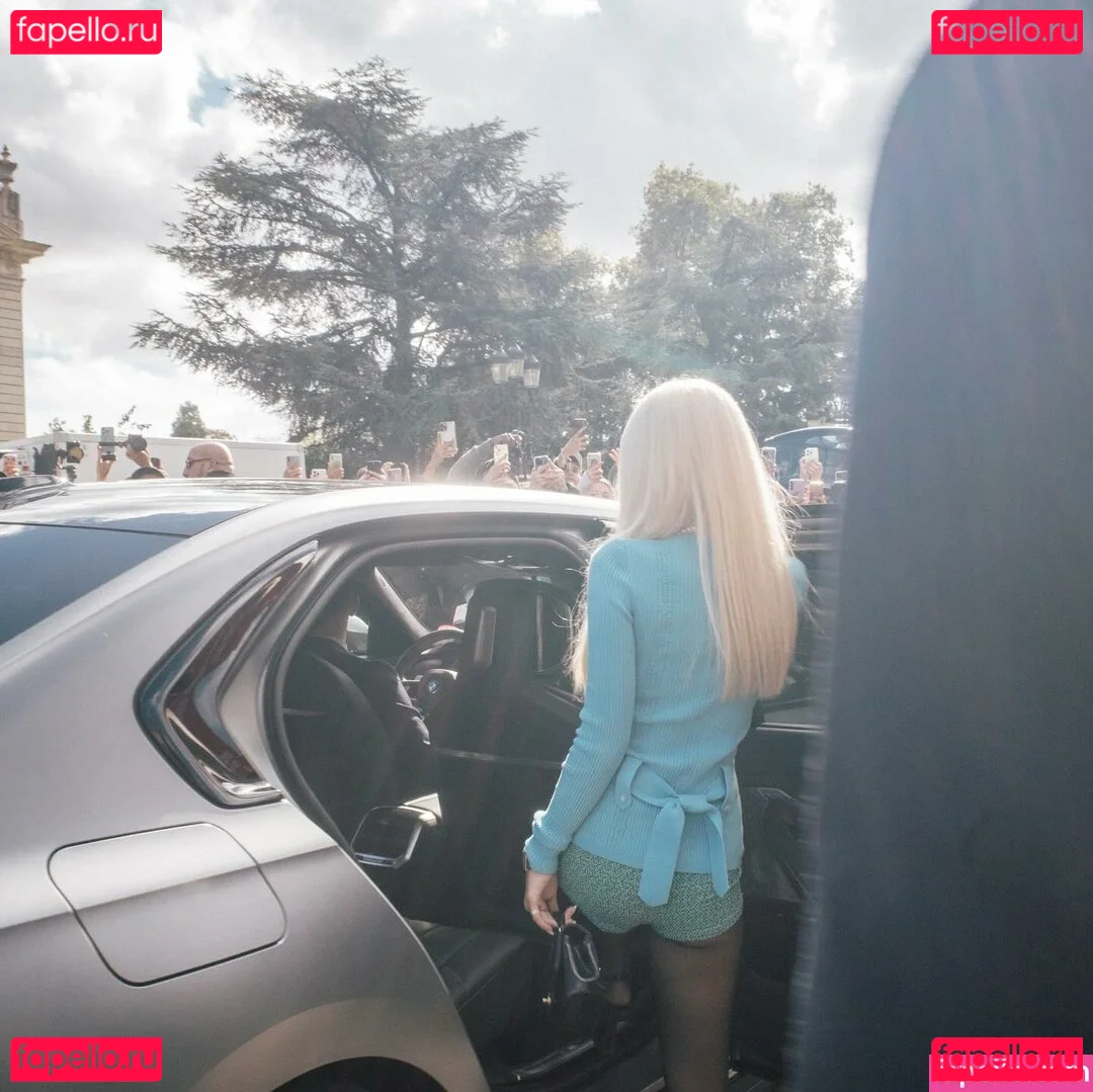 Jennie | BLΛƆKPIИK Onlyfans Photo Gallery 