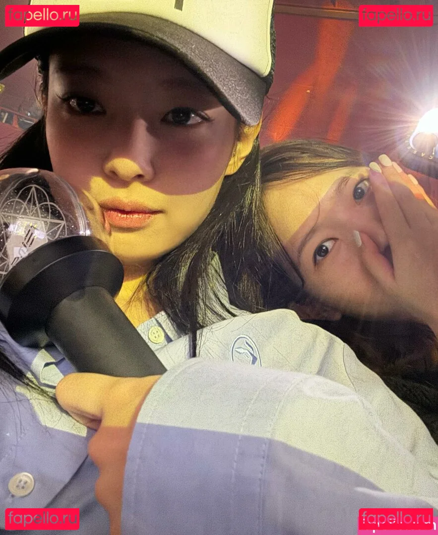 Jennie | BLΛƆKPIИK Onlyfans Photo Gallery 