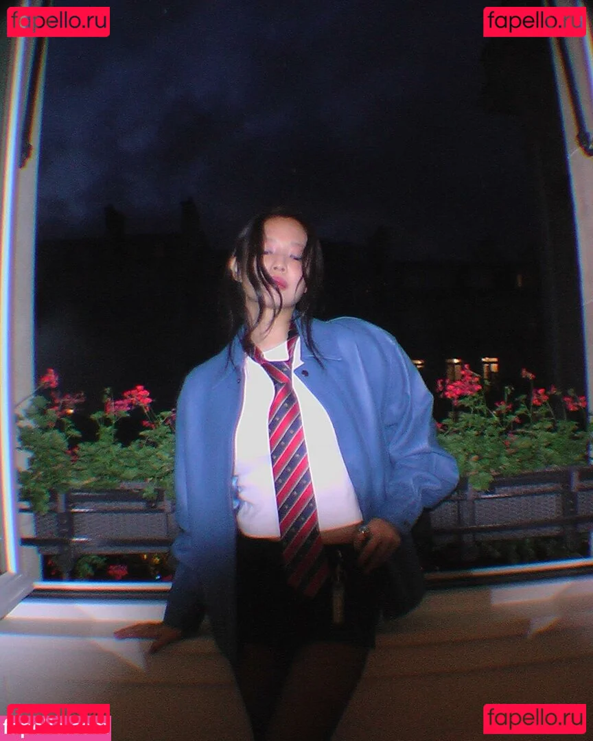 Jennie | BLΛƆKPIИK Onlyfans Photo Gallery 