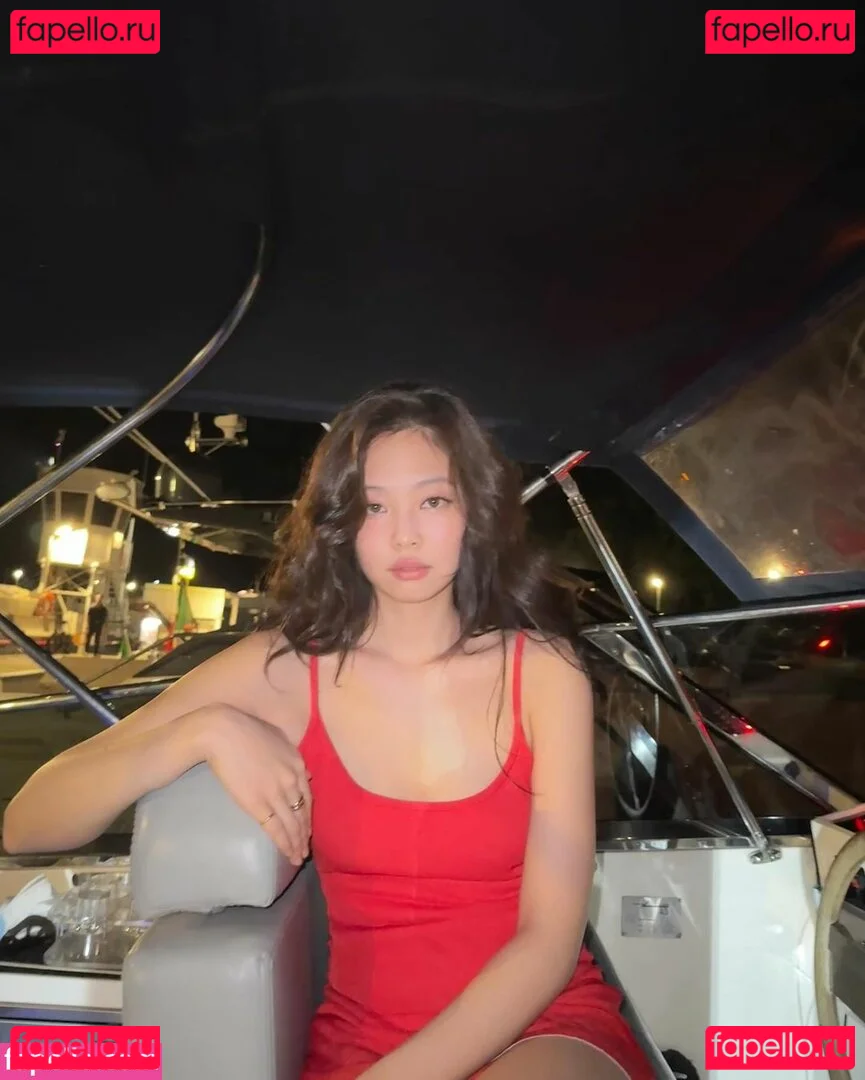 Jennie | BLΛƆKPIИK Onlyfans Photo Gallery 