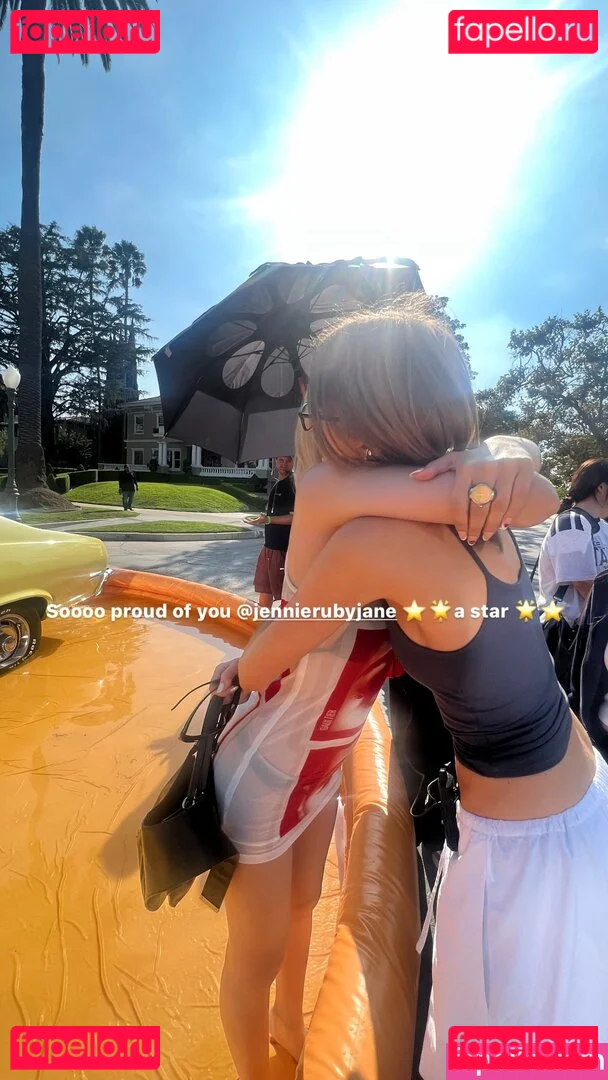 Jennie | BLΛƆKPIИK Onlyfans Photo Gallery 