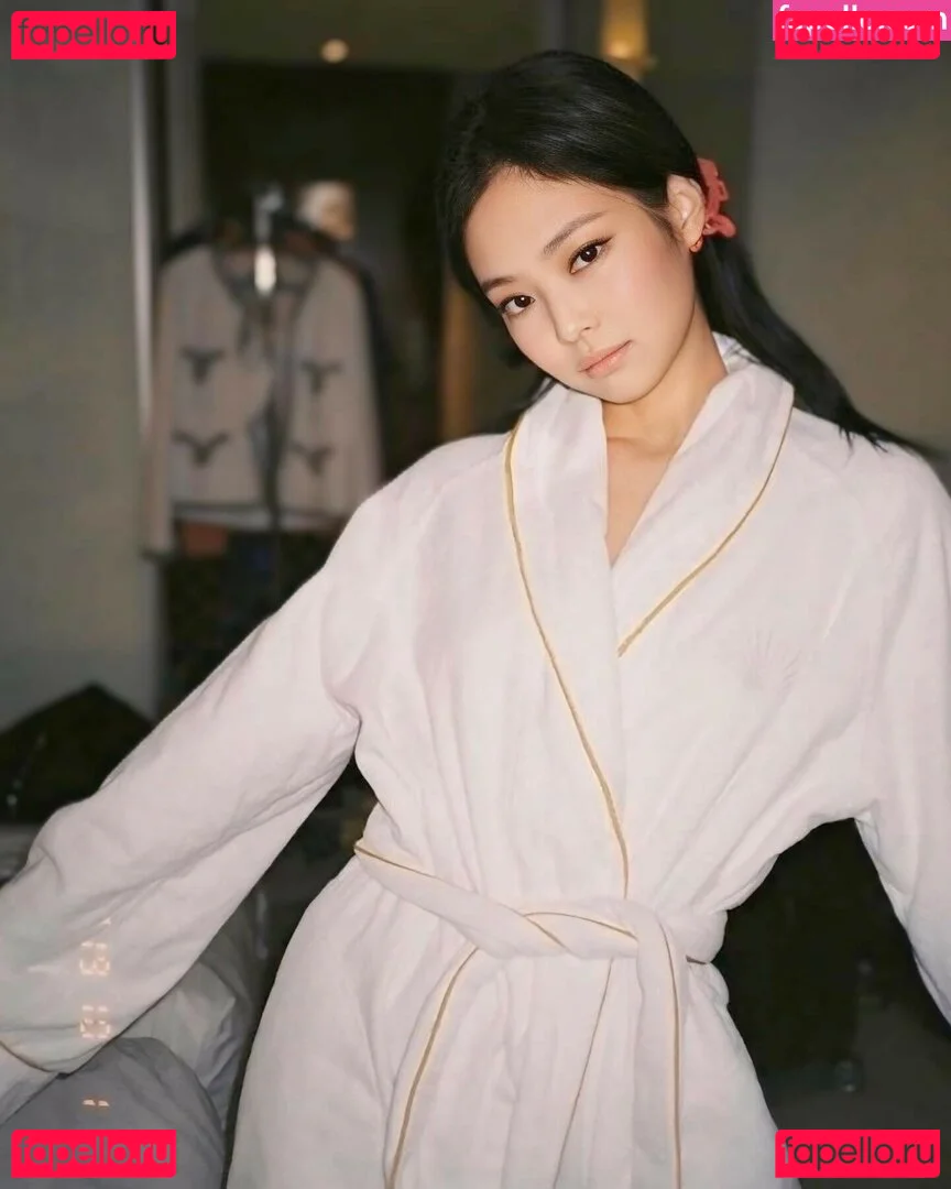 Jennie | BLΛƆKPIИK Onlyfans Photo Gallery 