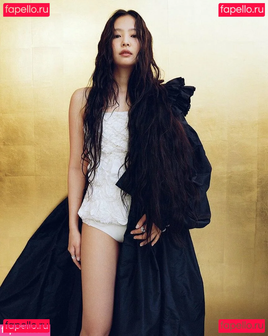 Jennie | BLΛƆKPIИK Onlyfans Photo Gallery 