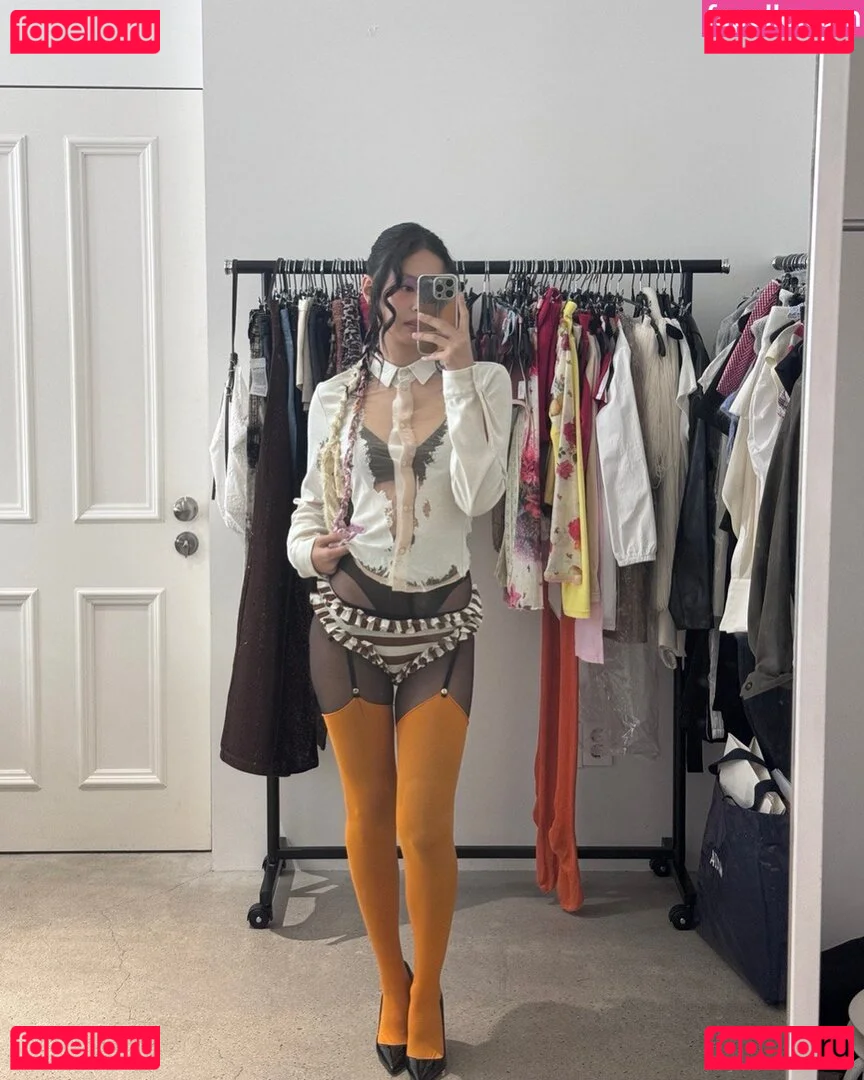 Jennie | BLΛƆKPIИK Onlyfans Photo Gallery 