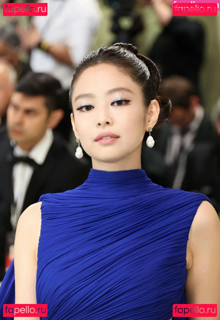 Jennie | BLΛƆKPIИK Onlyfans Photo Gallery 