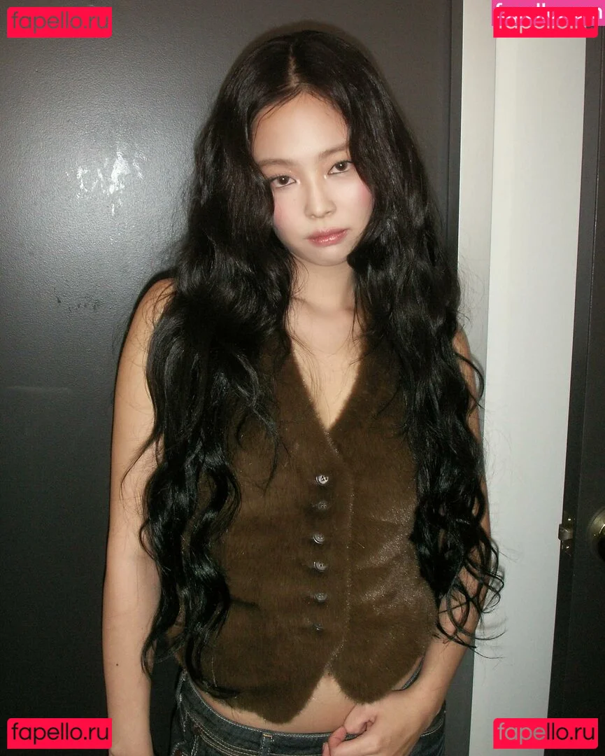 Jennie | BLΛƆKPIИK Onlyfans Photo Gallery 