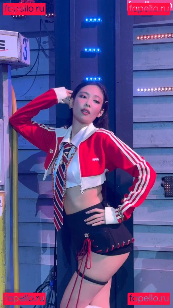 Jennie | BLΛƆKPIИK Onlyfans Photo Gallery 