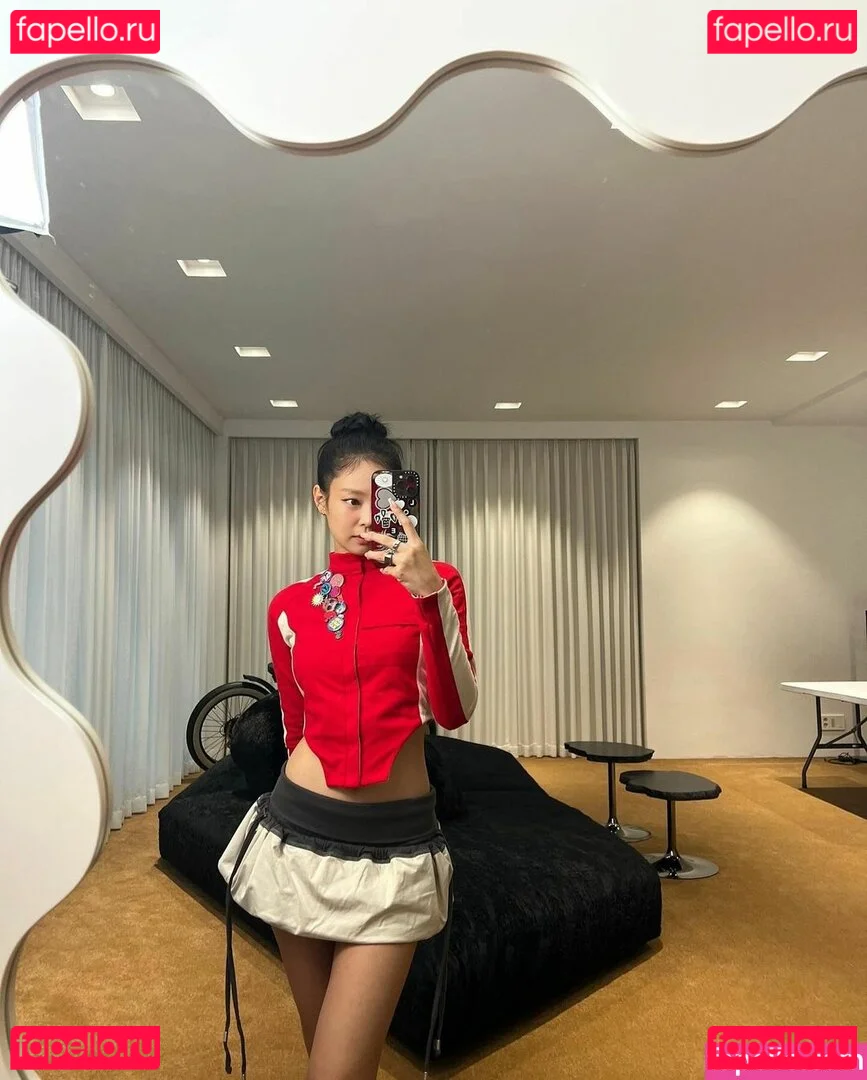 Jennie | BLΛƆKPIИK Onlyfans Photo Gallery 