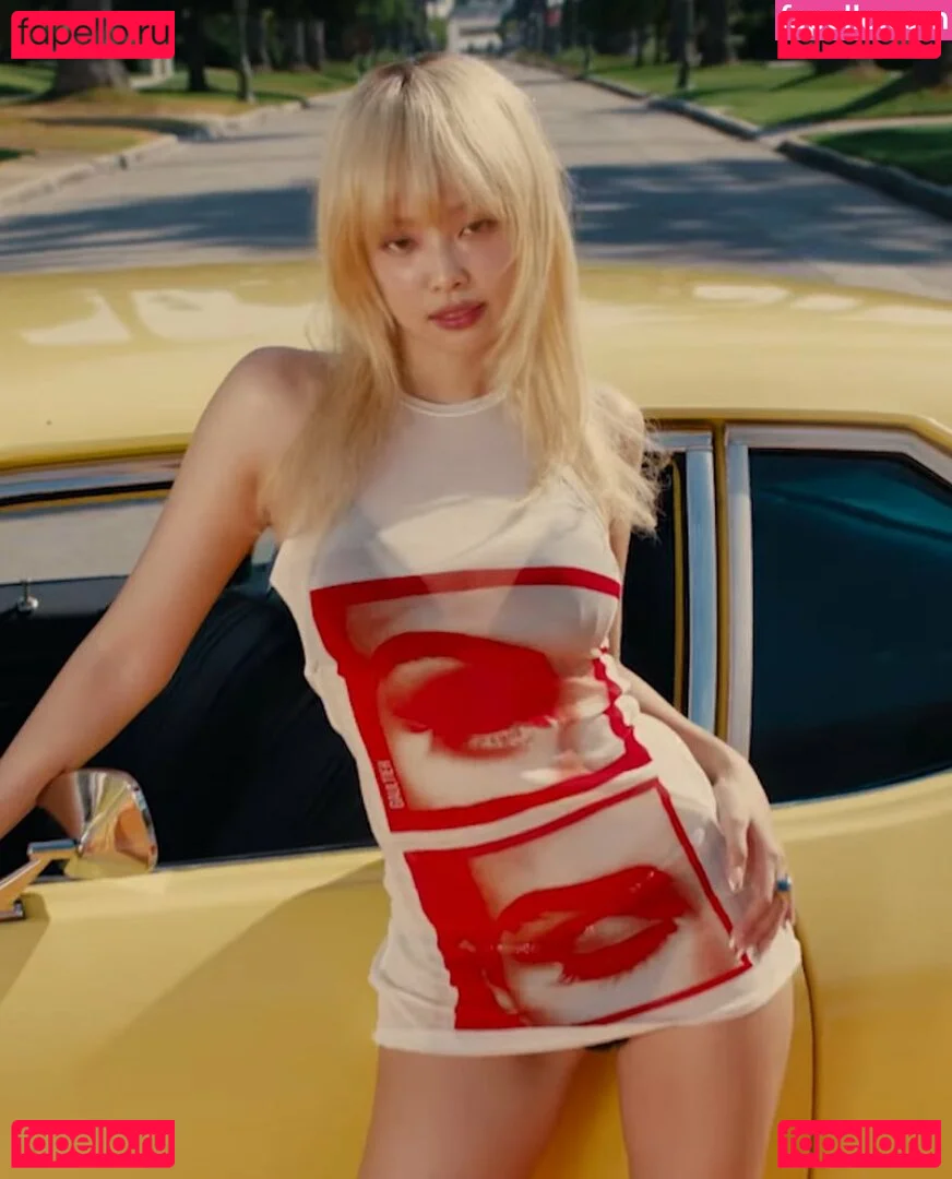 Jennie | BLΛƆKPIИK Onlyfans Photo Gallery 