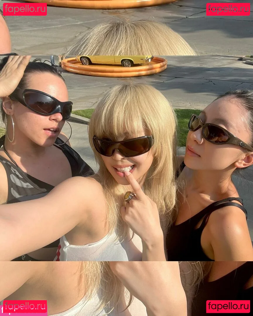 Jennie | BLΛƆKPIИK Onlyfans Photo Gallery 