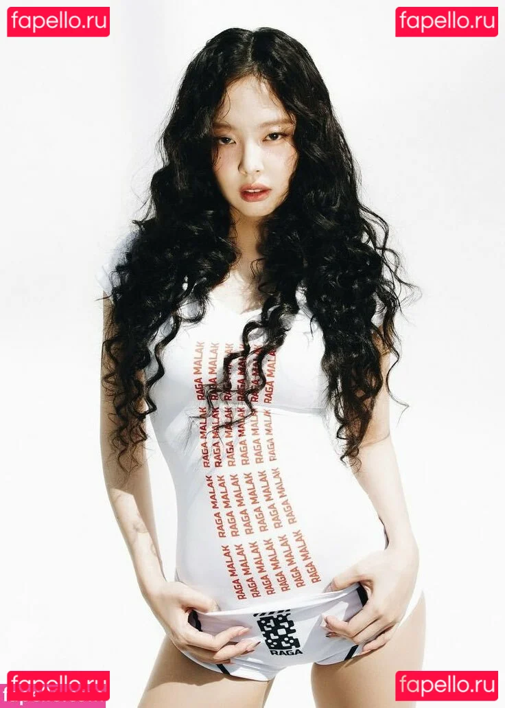 Jennie | BLΛƆKPIИK Onlyfans Photo Gallery 