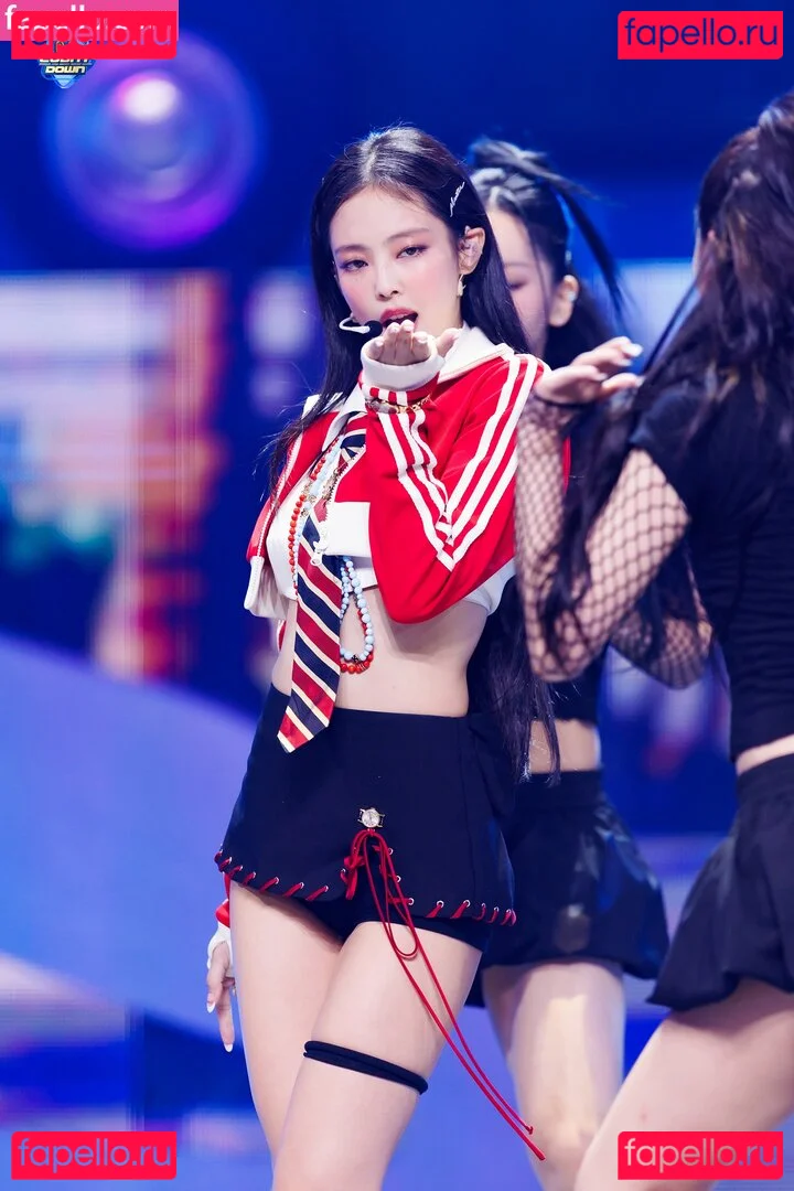 Jennie | BLΛƆKPIИK Onlyfans Photo Gallery 