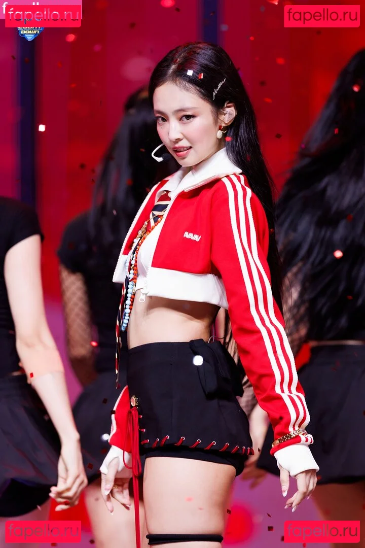 Jennie | BLΛƆKPIИK Onlyfans Photo Gallery 