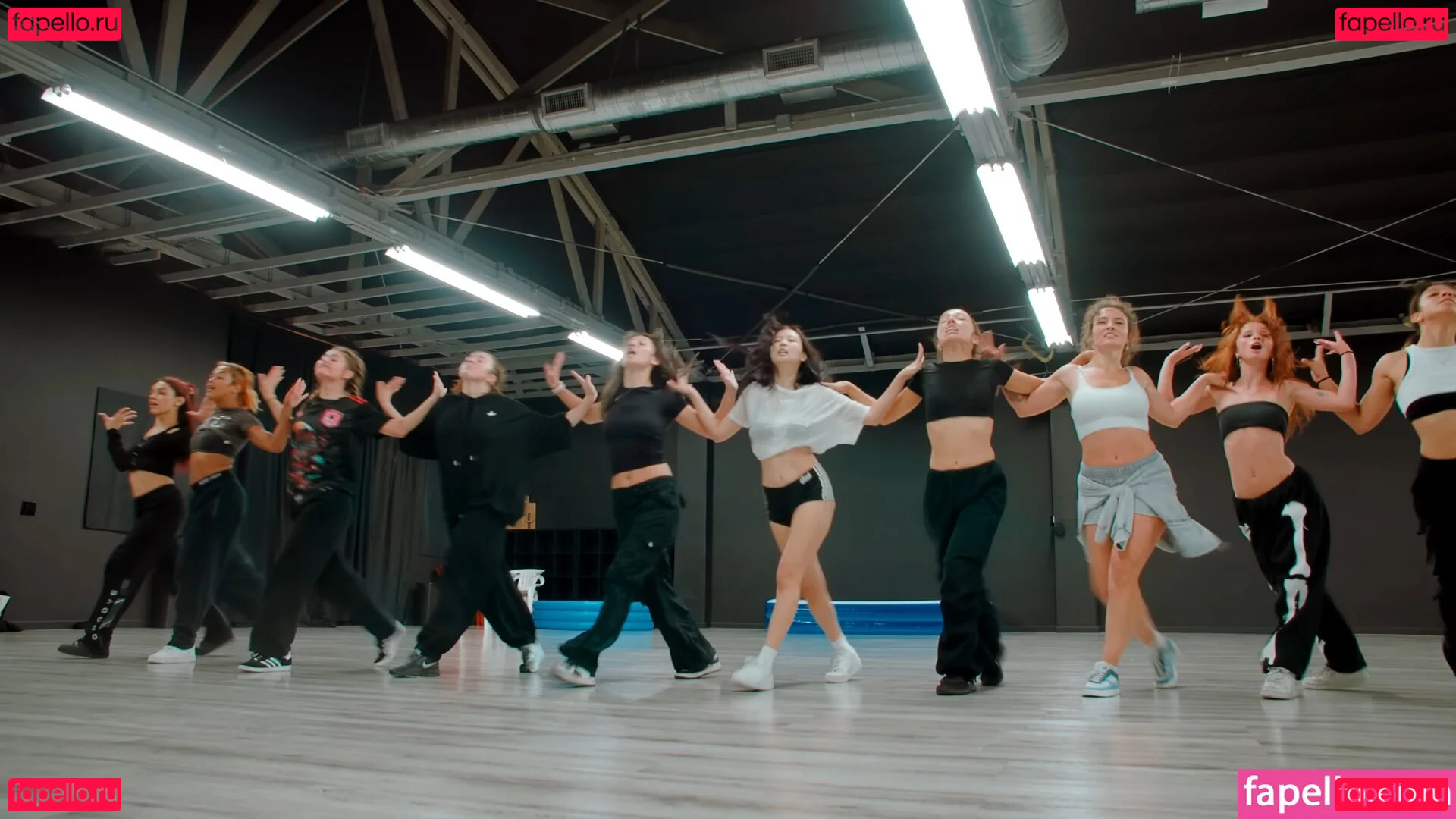 Jennie | BLΛƆKPIИK Onlyfans Photo Gallery 