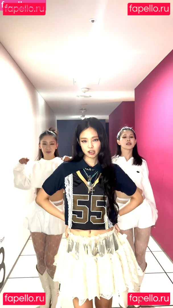 Jennie | BLΛƆKPIИK Onlyfans Photo Gallery 