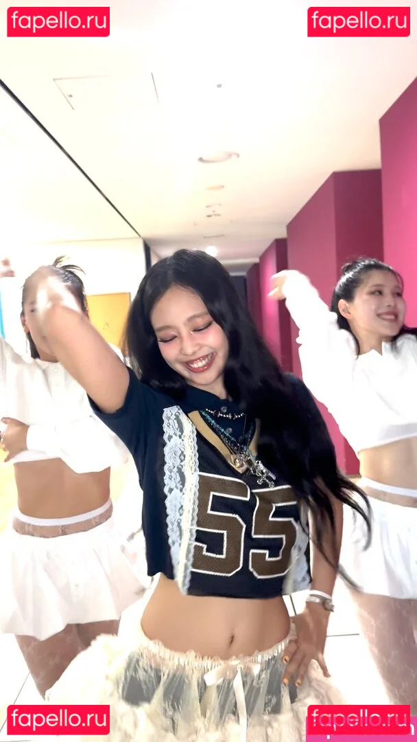 Jennie | BLΛƆKPIИK Onlyfans Photo Gallery 