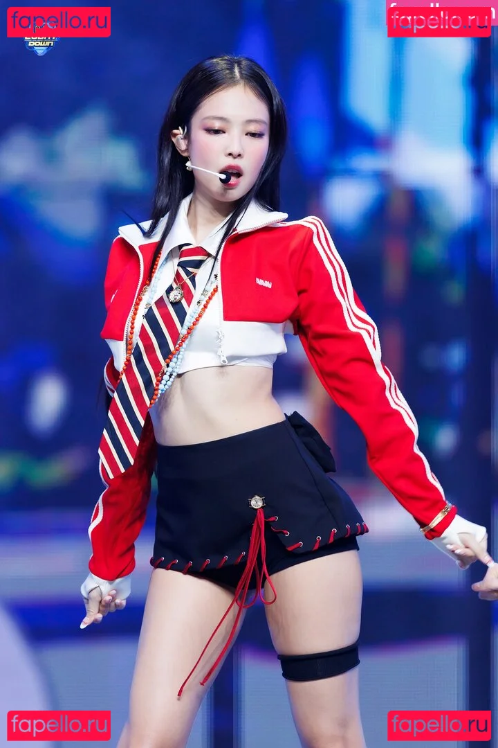 Jennie | BLΛƆKPIИK Onlyfans Photo Gallery 