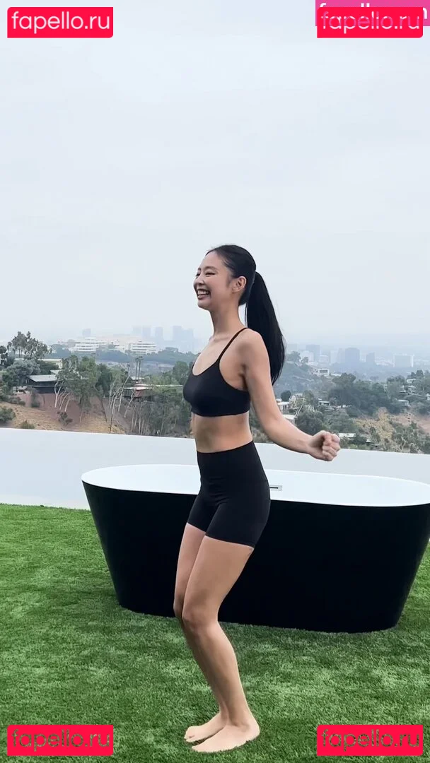 Jennie | BLΛƆKPIИK Onlyfans Photo Gallery 