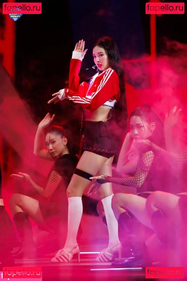 Jennie | BLΛƆKPIИK Onlyfans Photo Gallery 