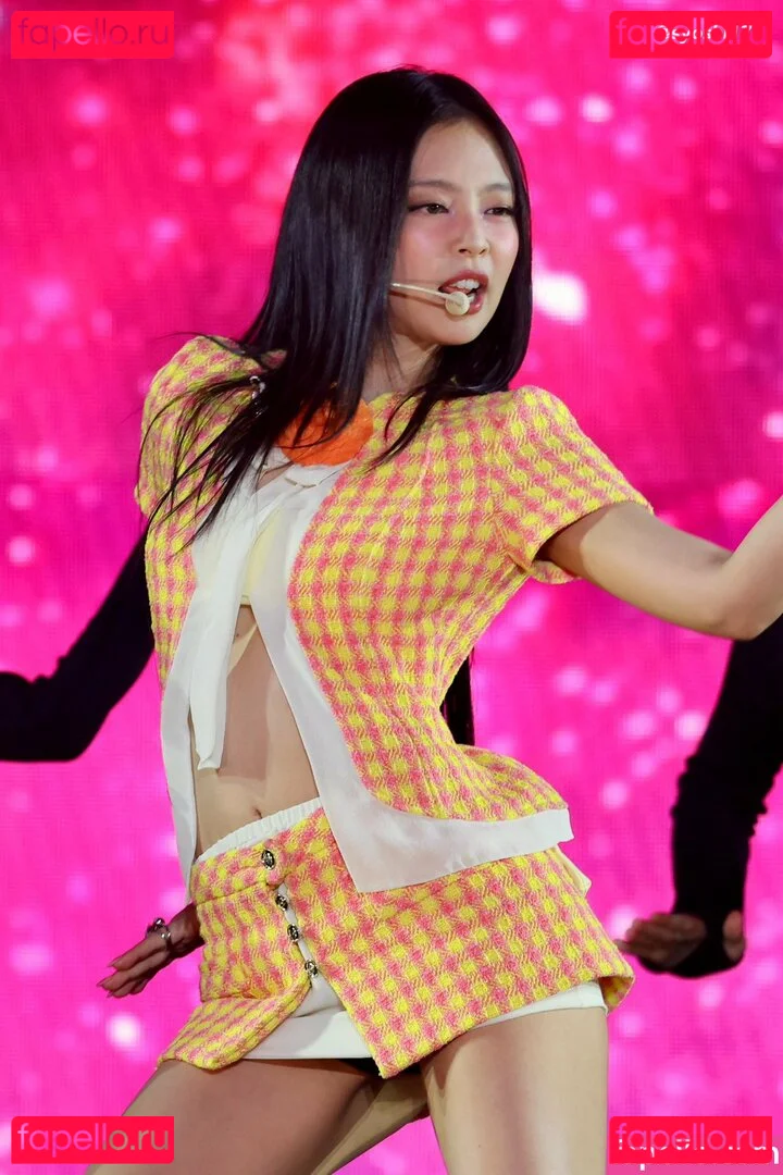 Jennie | BLΛƆKPIИK Onlyfans Photo Gallery 