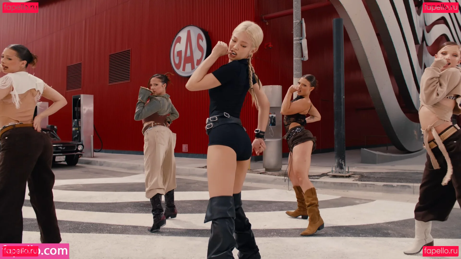 Jennie | BLΛƆKPIИK Onlyfans Photo Gallery 