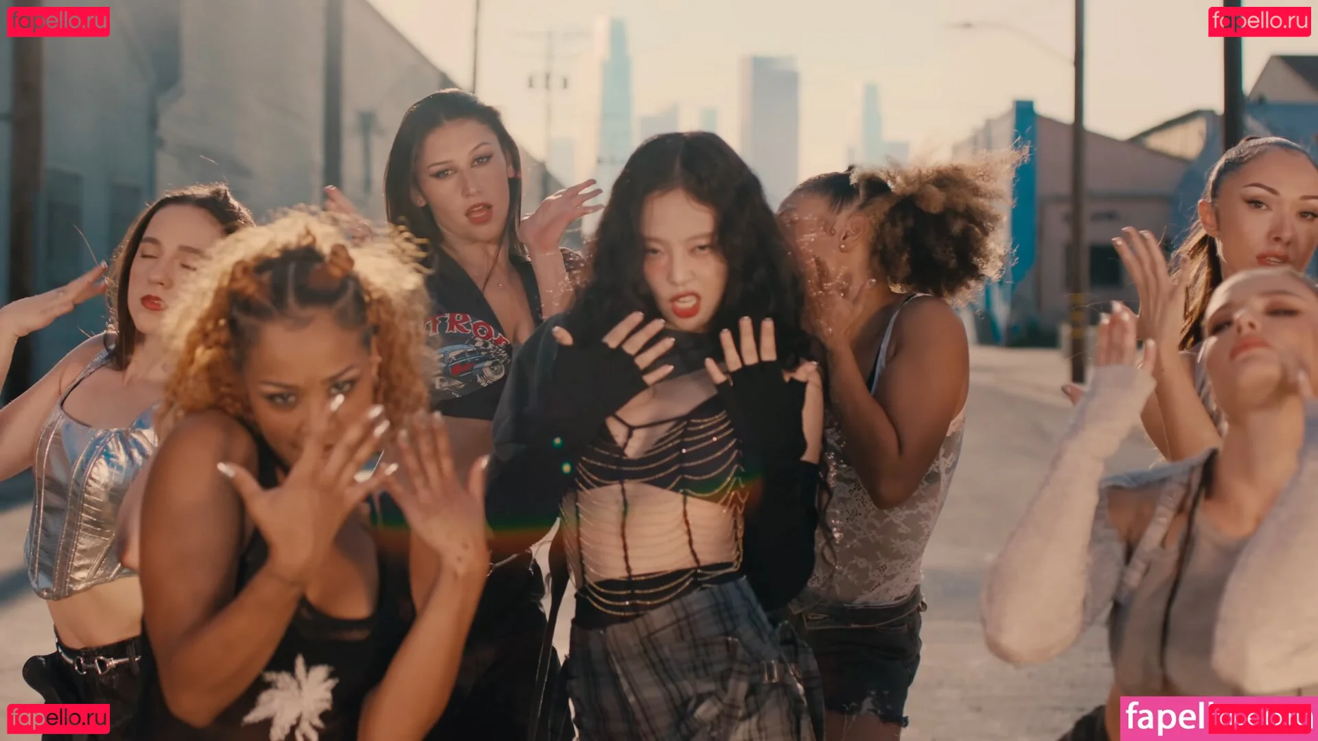 Jennie | BLΛƆKPIИK Onlyfans Photo Gallery 