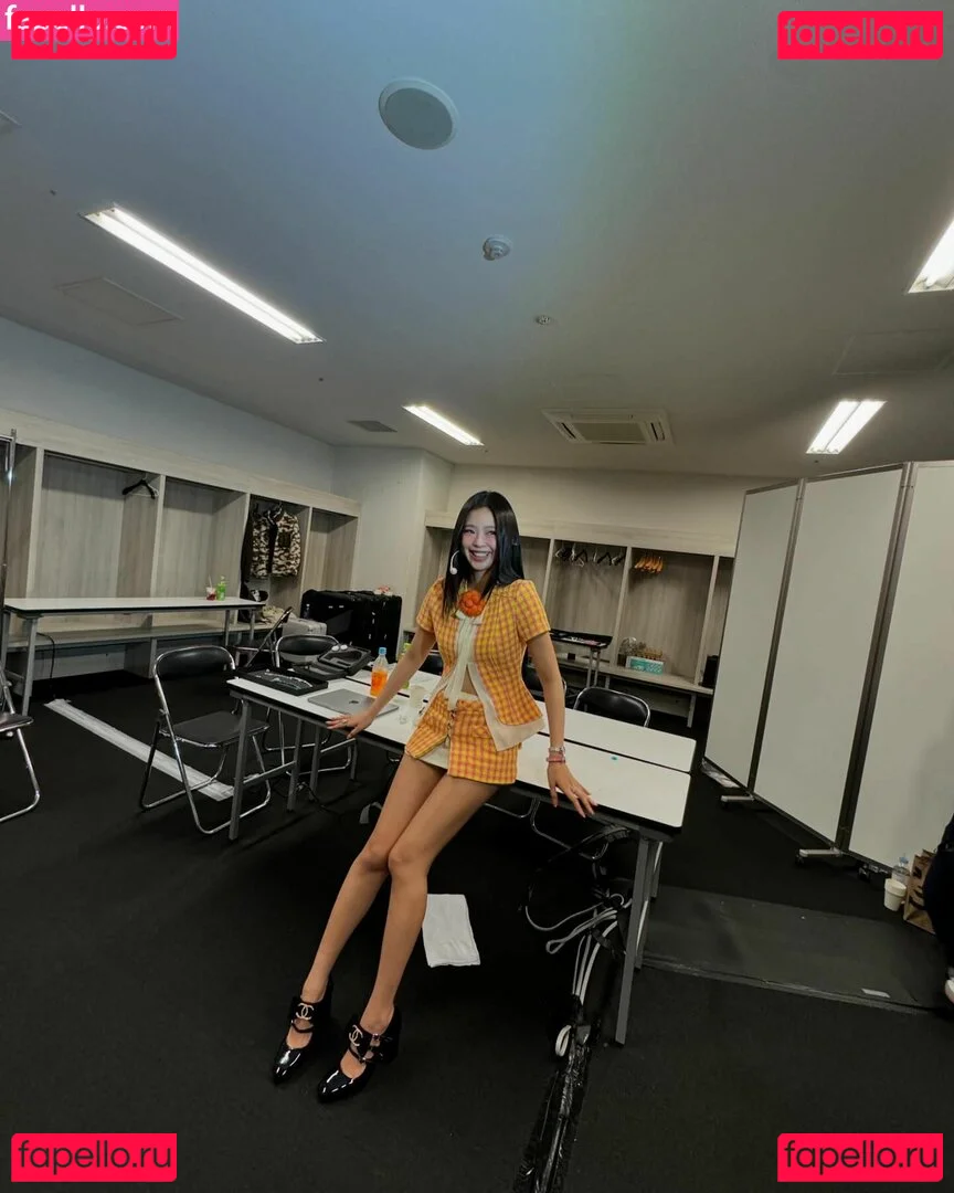 Jennie | BLΛƆKPIИK Onlyfans Photo Gallery 