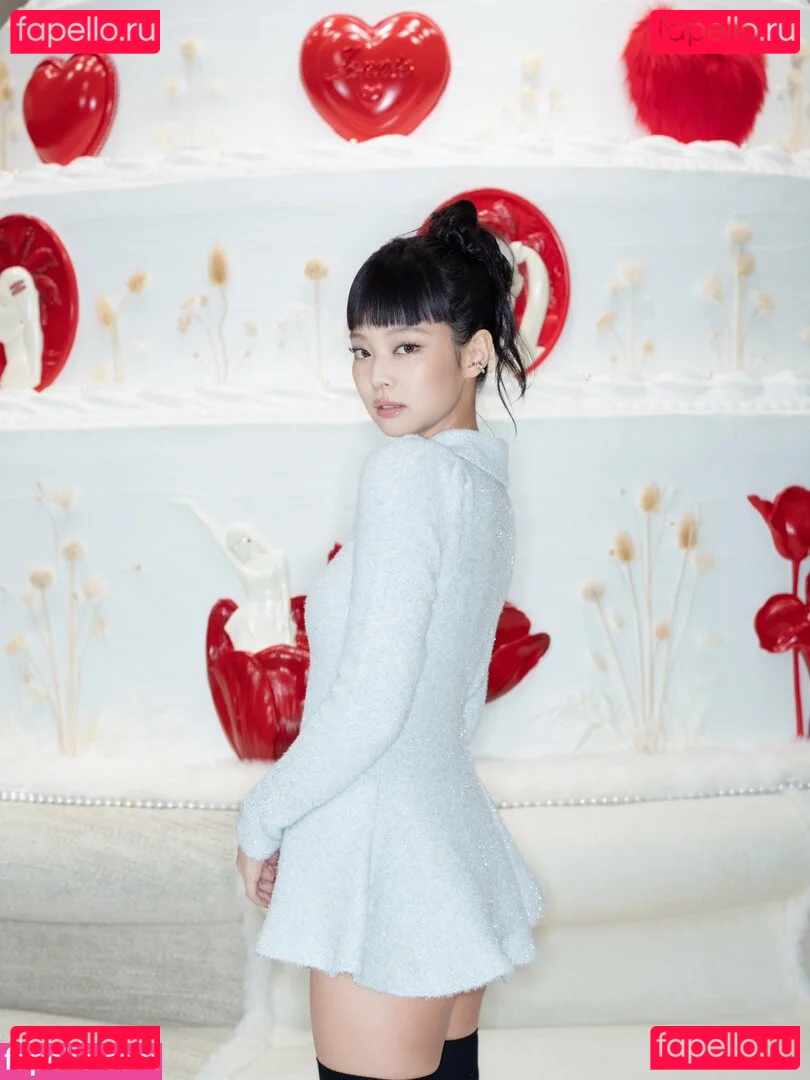 Jennie | BLΛƆKPIИK Onlyfans Photo Gallery 