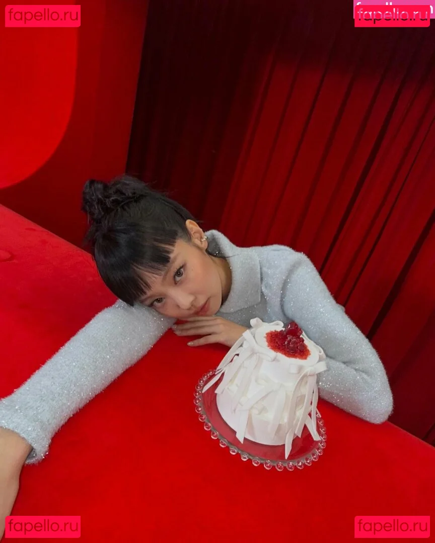 Jennie | BLΛƆKPIИK Onlyfans Photo Gallery 