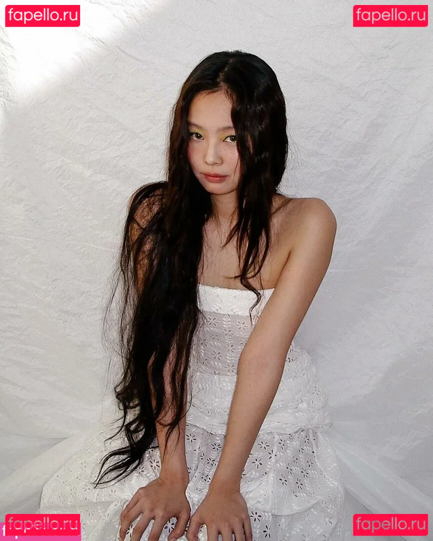Jennie | BLΛƆKPIИK Onlyfans Photo Gallery 
