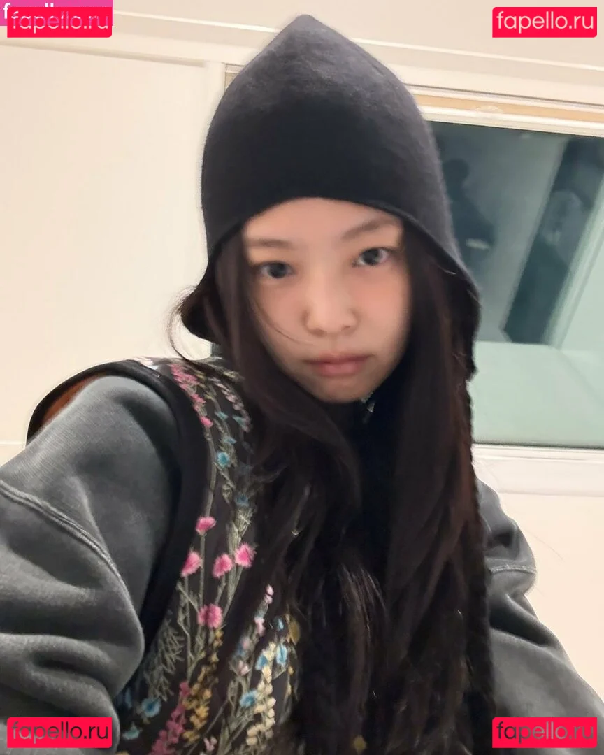 Jennie | BLΛƆKPIИK Onlyfans Photo Gallery 