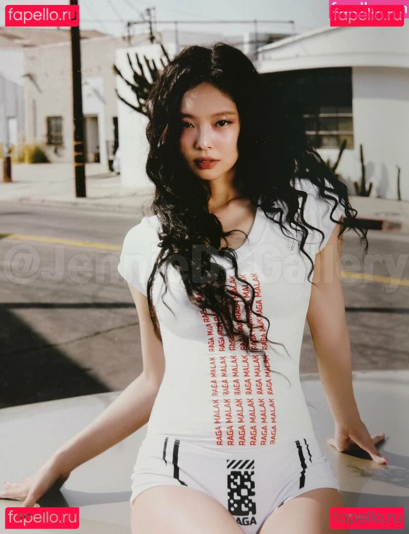Jennie | BLΛƆKPIИK Onlyfans Photo Gallery 