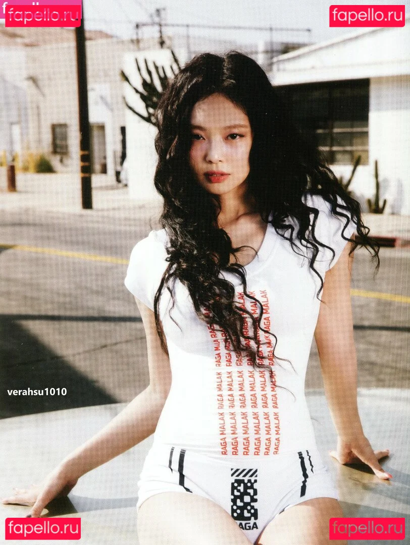 Jennie | BLΛƆKPIИK Onlyfans Photo Gallery 