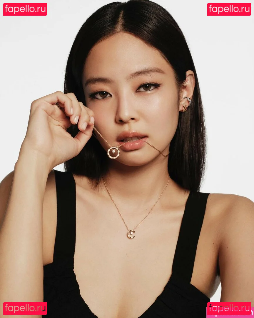 Jennie | BLΛƆKPIИK Onlyfans Photo Gallery 