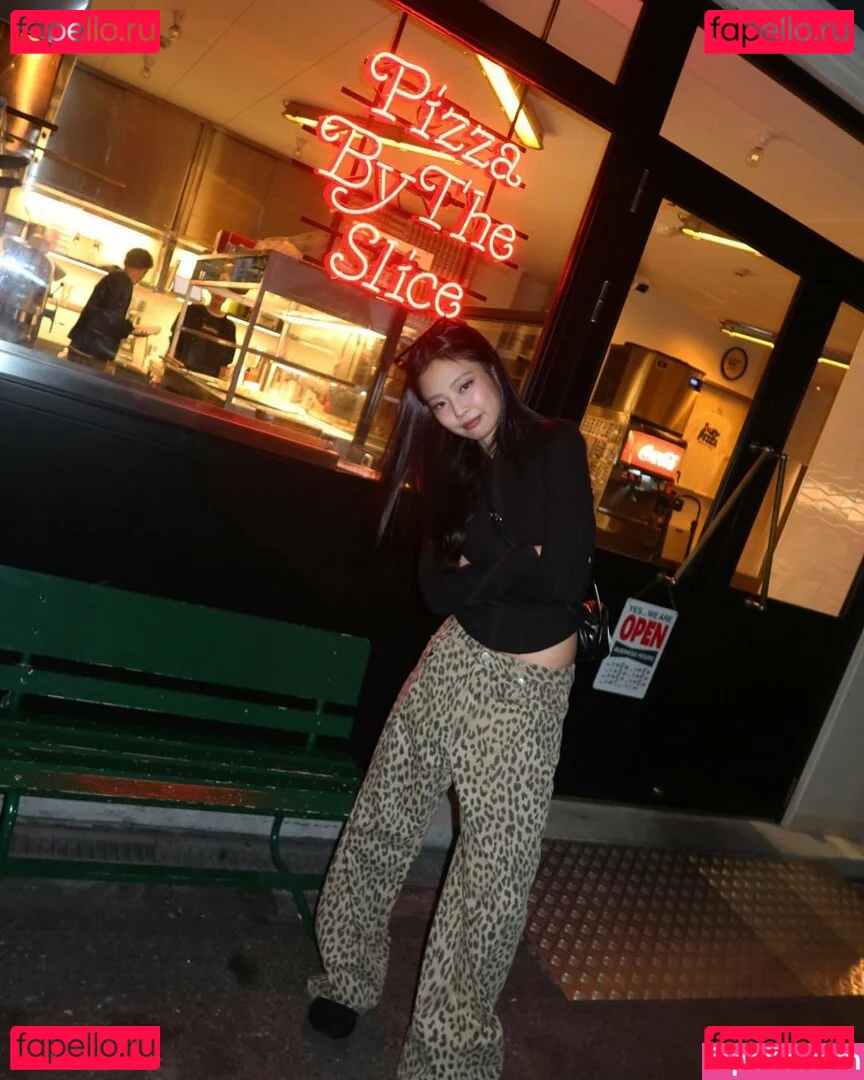 Jennie | BLΛƆKPIИK Onlyfans Photo Gallery 