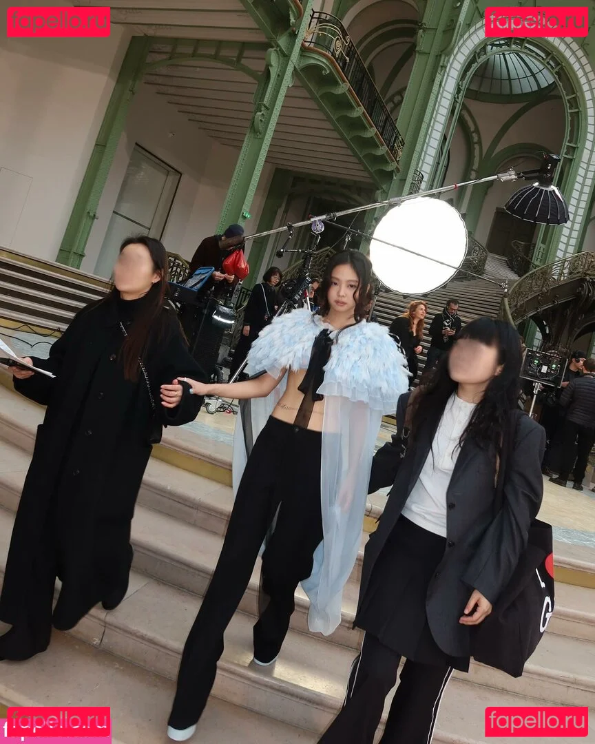 Jennie | BLΛƆKPIИK Onlyfans Photo Gallery 