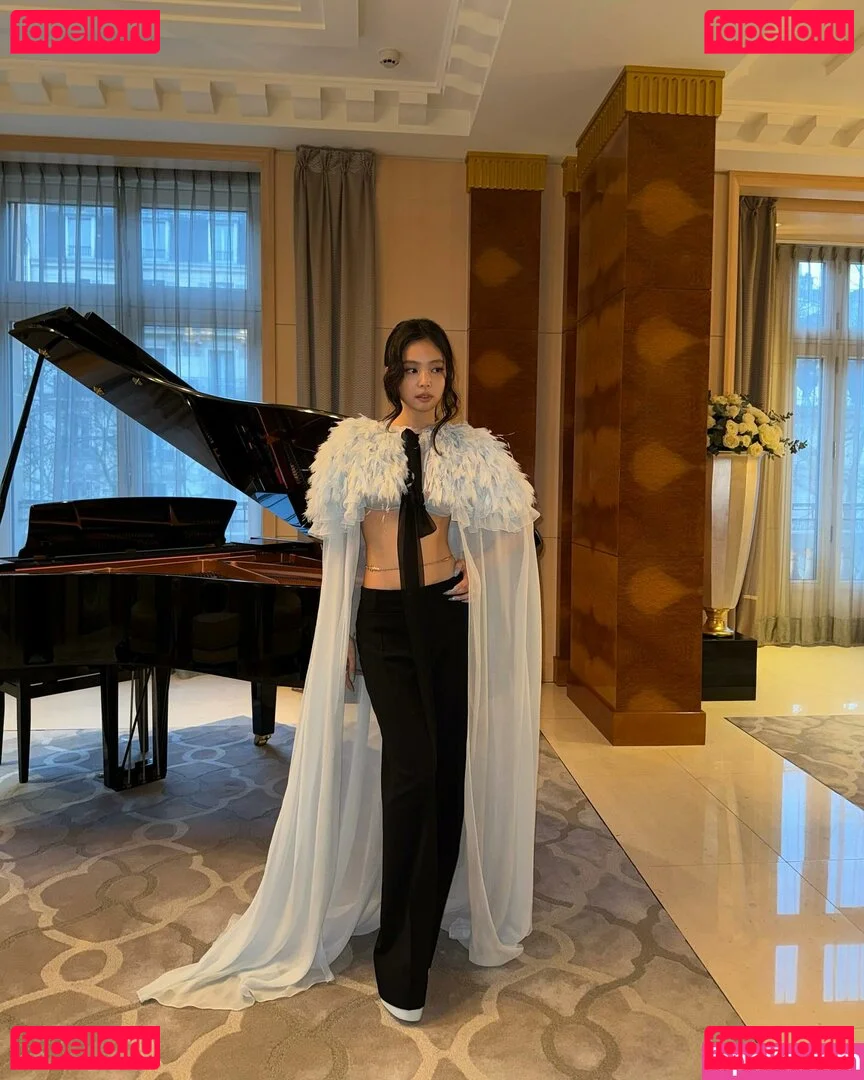 Jennie | BLΛƆKPIИK Onlyfans Photo Gallery 