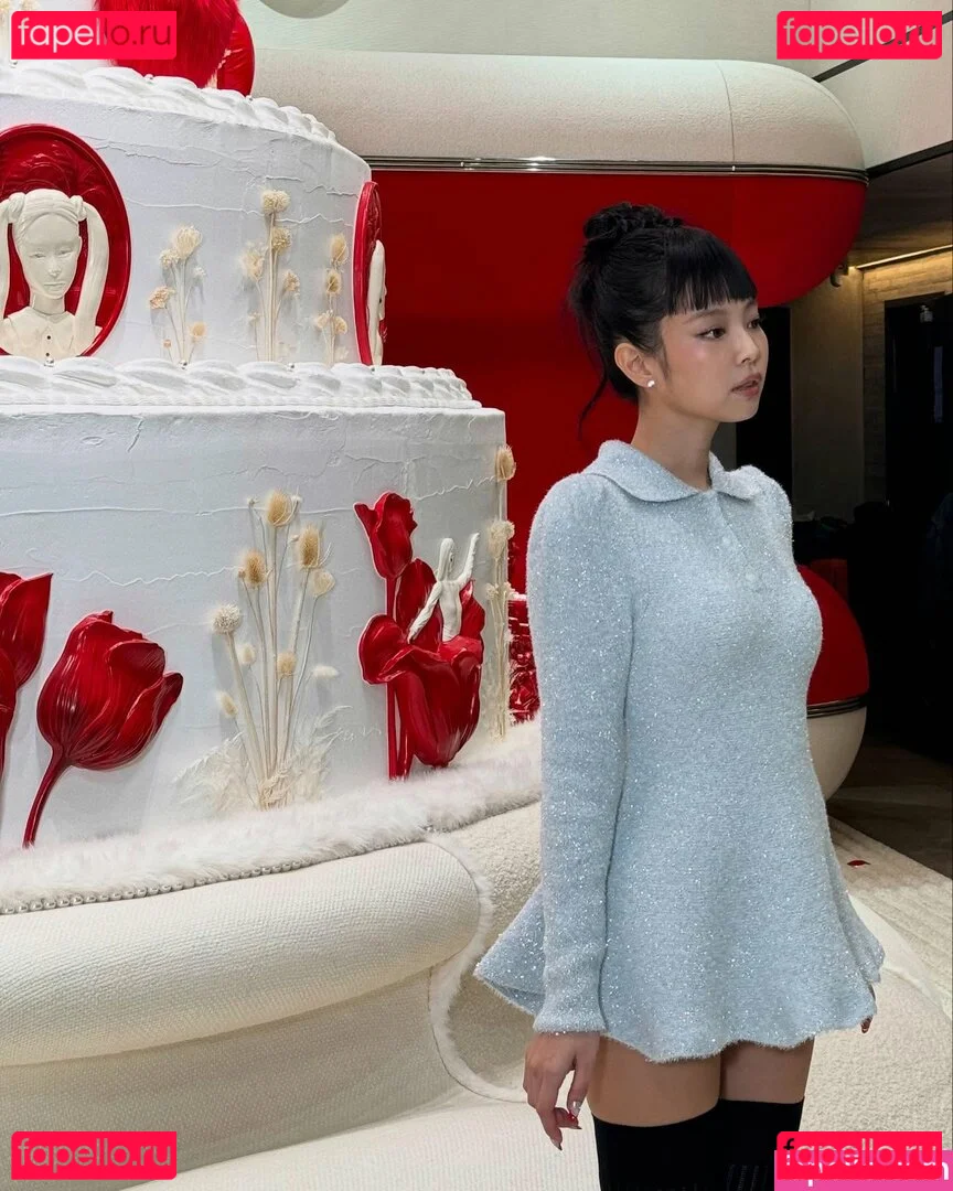 Jennie | BLΛƆKPIИK Onlyfans Photo Gallery 