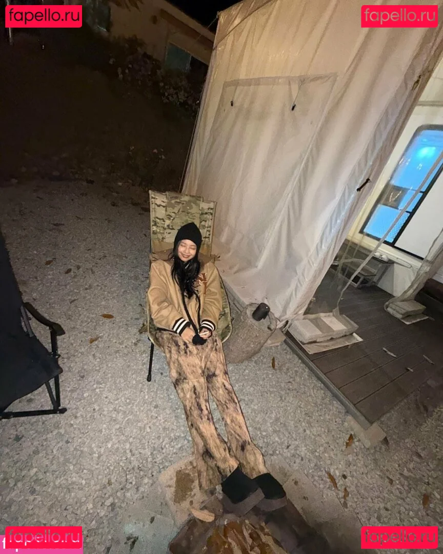 Jennie | BLΛƆKPIИK Onlyfans Photo Gallery 