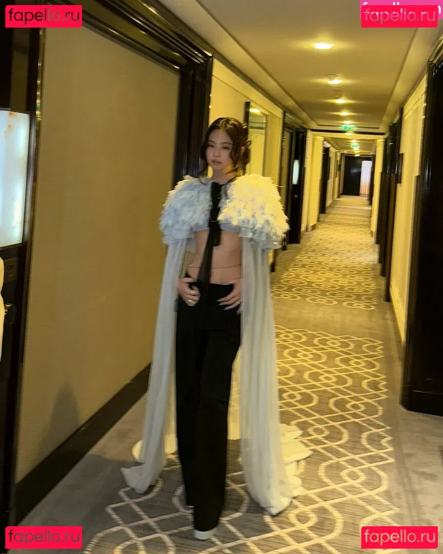 Jennie | BLΛƆKPIИK Onlyfans Photo Gallery 