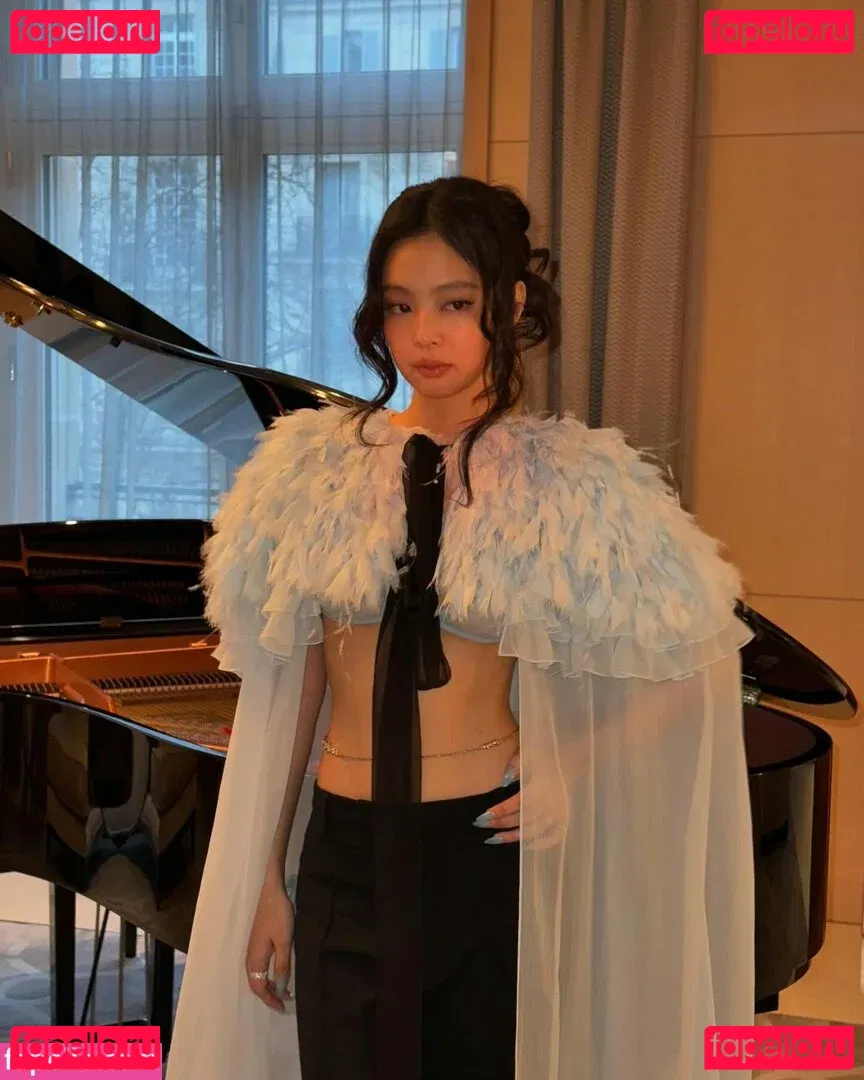 Jennie | BLΛƆKPIИK Onlyfans Photo Gallery 