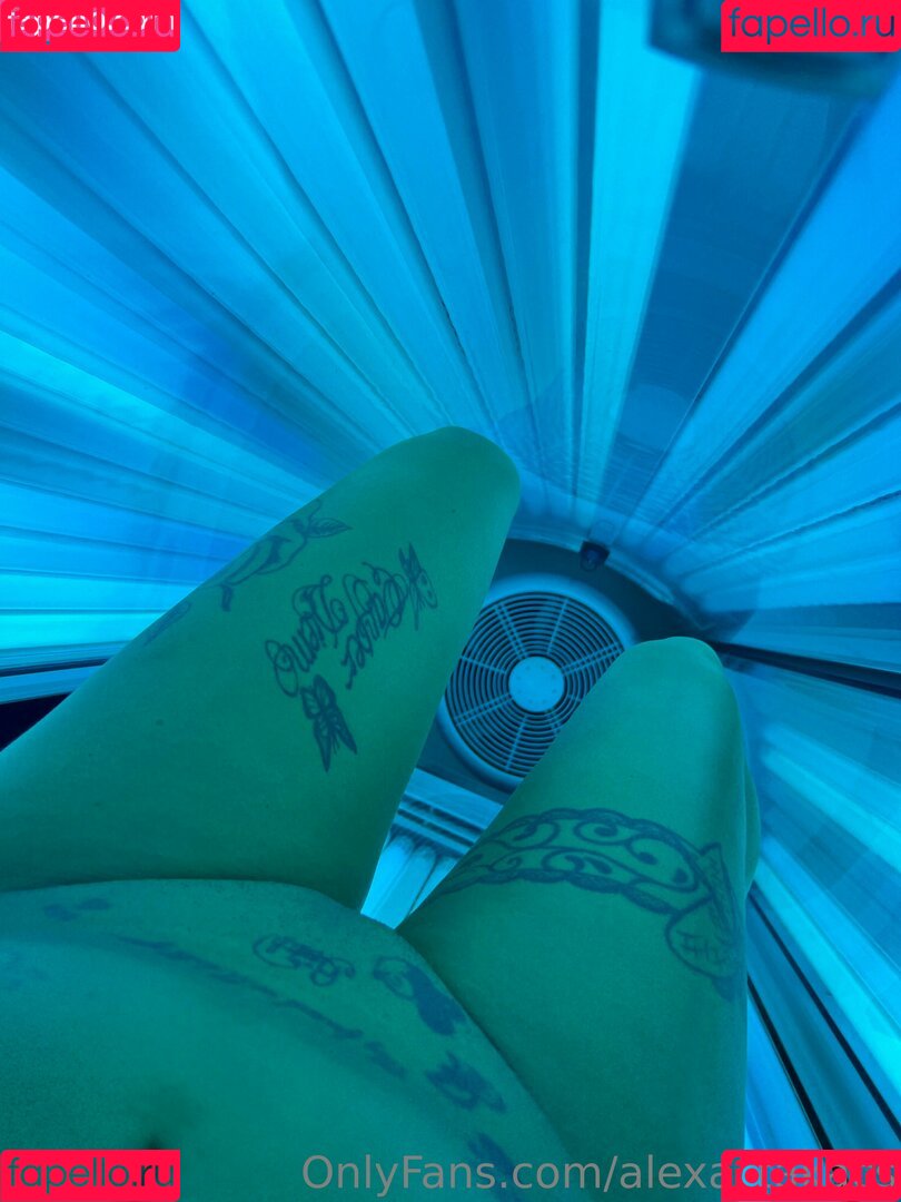 alexa_takacs Onlyfans Photo Gallery 