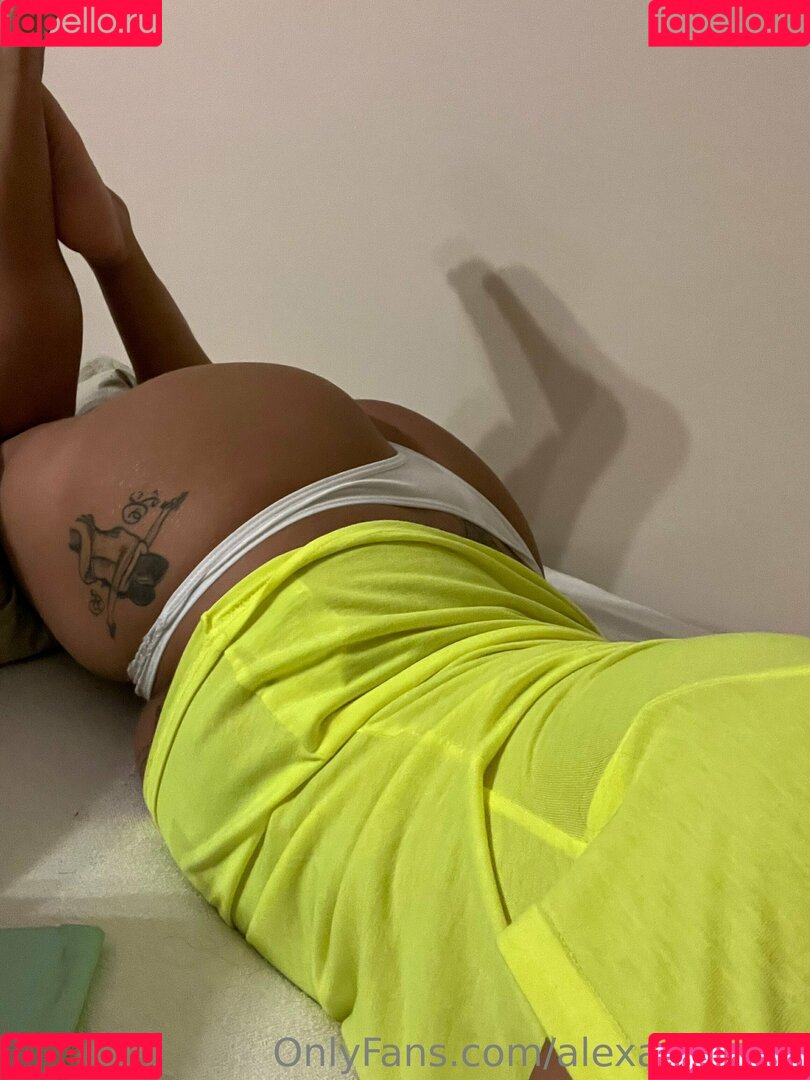 alexa_takacs Onlyfans Photo Gallery 