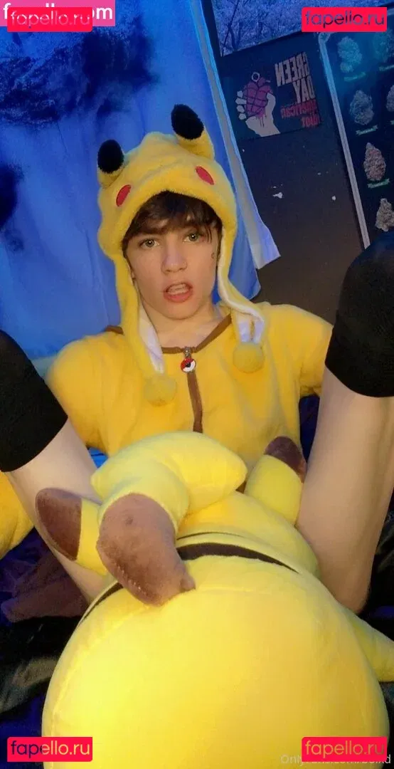 boixd Onlyfans Photo Gallery 