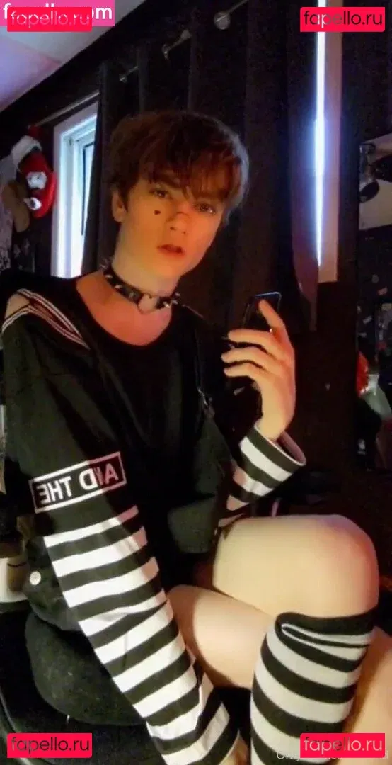 boixd Onlyfans Photo Gallery 