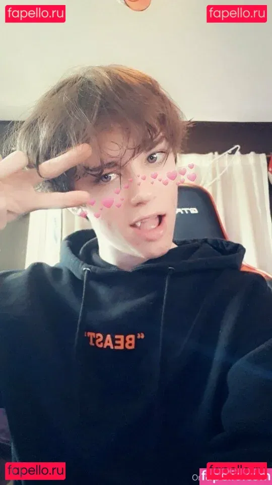 boixd Onlyfans Photo Gallery 