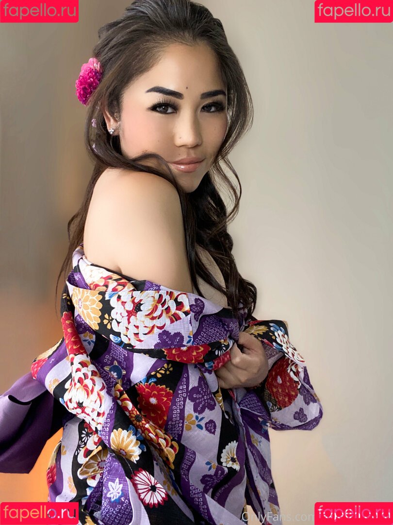 japanese-girl Onlyfans Photo Gallery 